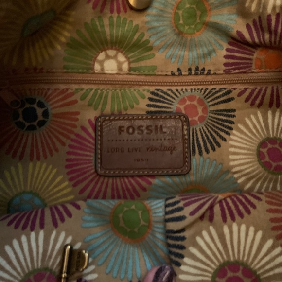 Cute Fossil Bag - Picture 8 of 11